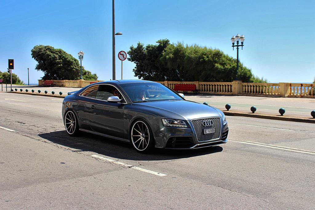314489AUDIRS52642.jpg