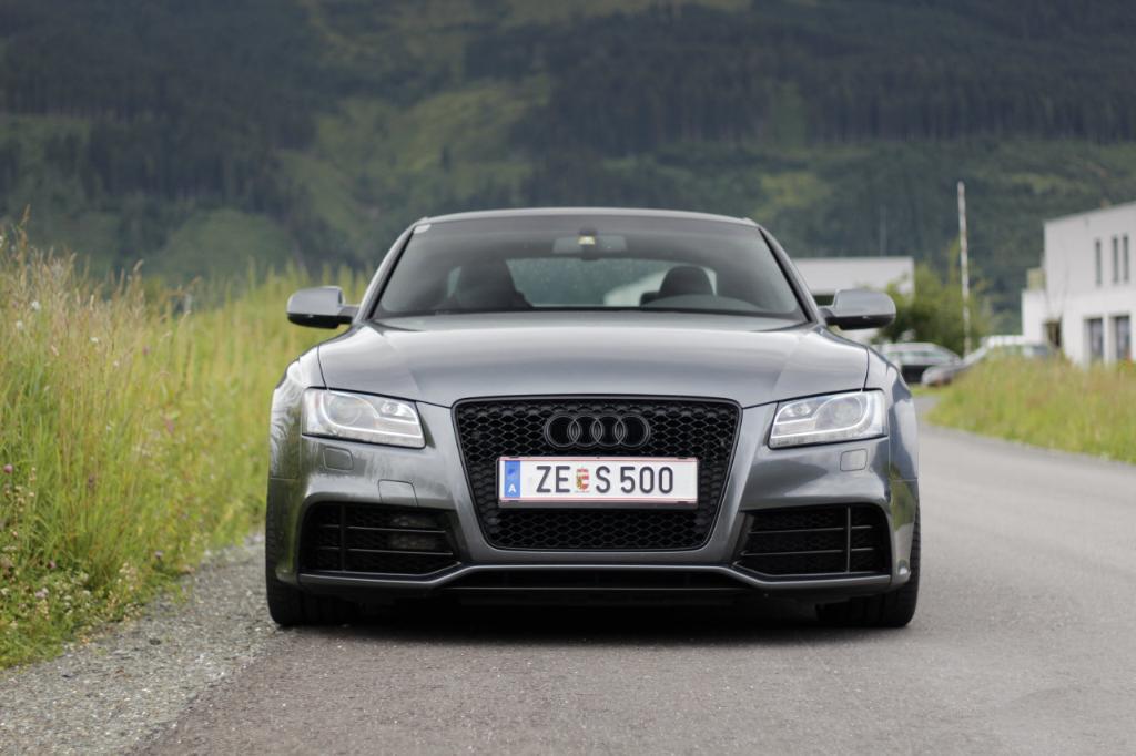 314698AUDIRS52684.jpg