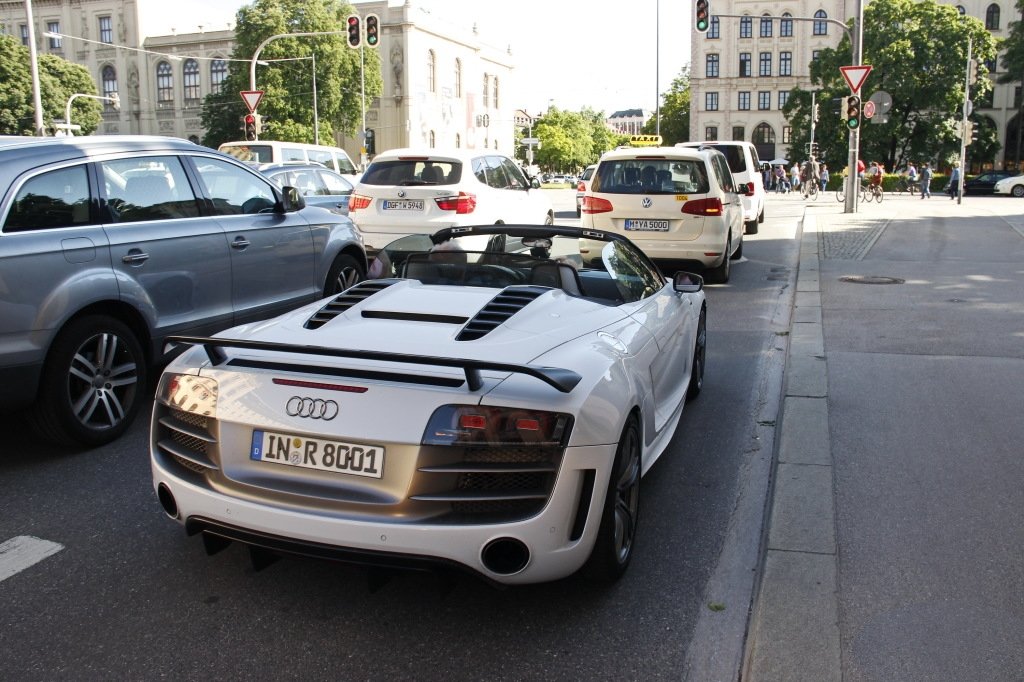 315622R8GT1480.jpg