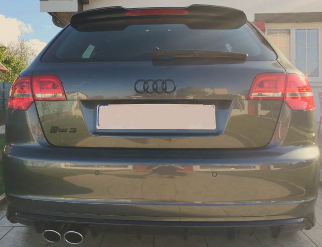 318780112.jpg