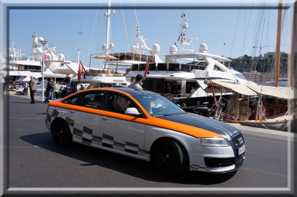 318886RS6582.jpg