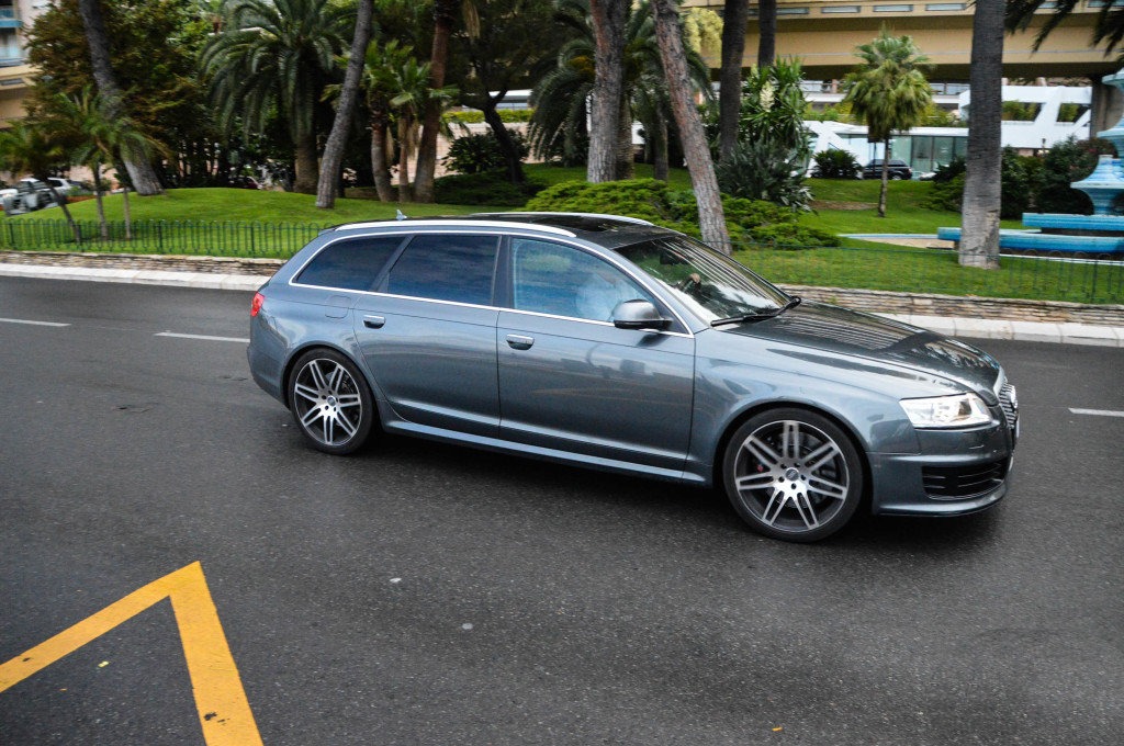 319817RS61257.jpg