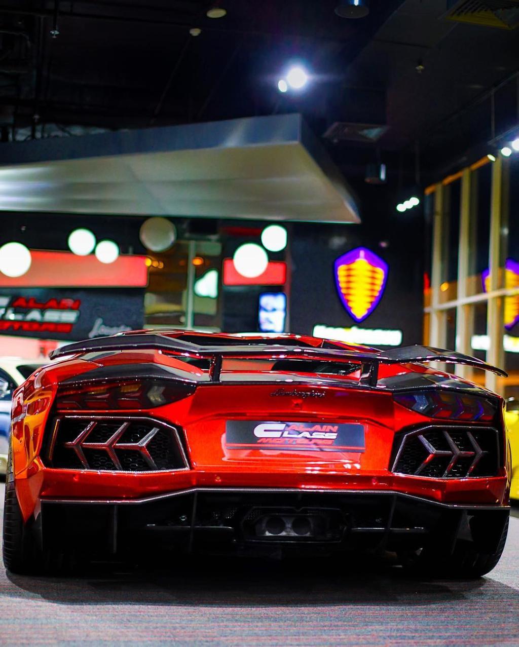 3208384237LAMBORGHINIAVENTADOR.jpg