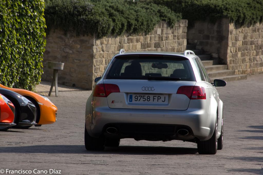 321339AUDIRS42861.jpg