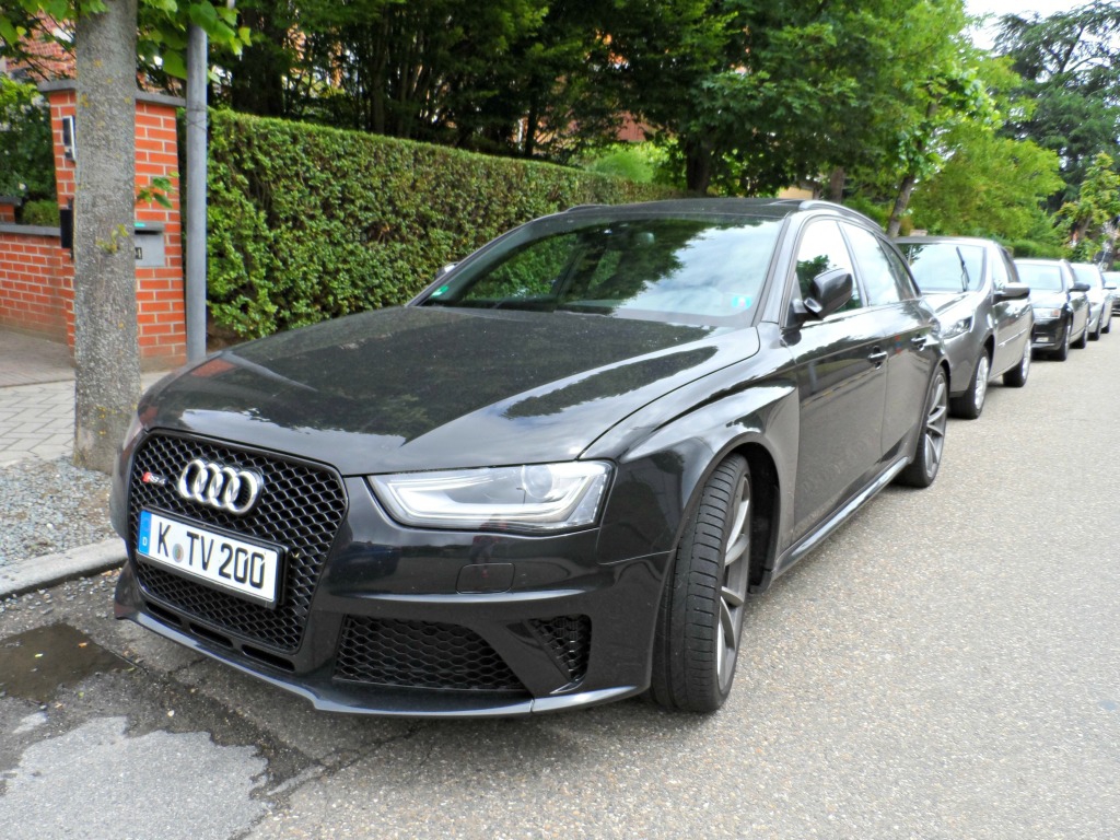 322012RS4B81190.jpg