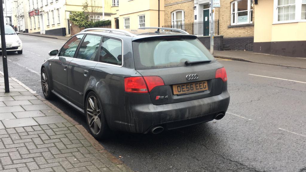 322560AUDIRS43015.jpg