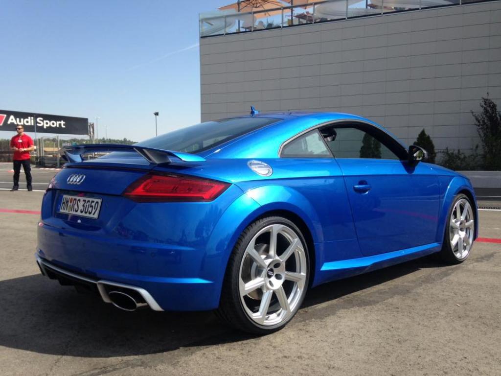 322648AUDITTRS8S0215.jpg