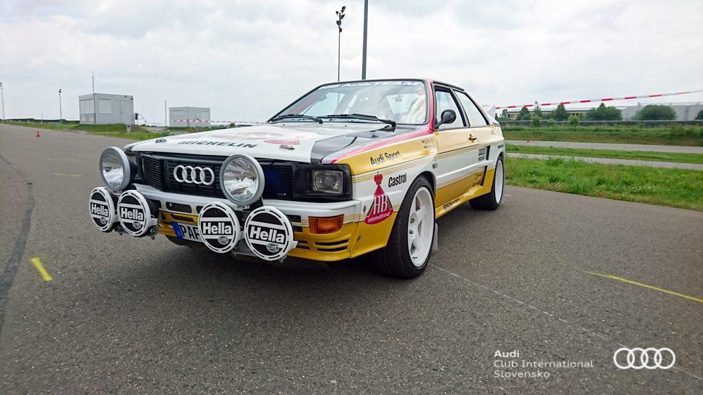 323242URQUATTRO2451.jpg