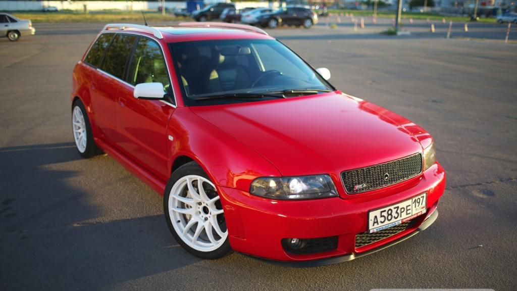 323945AUDIRS4B50104.jpg