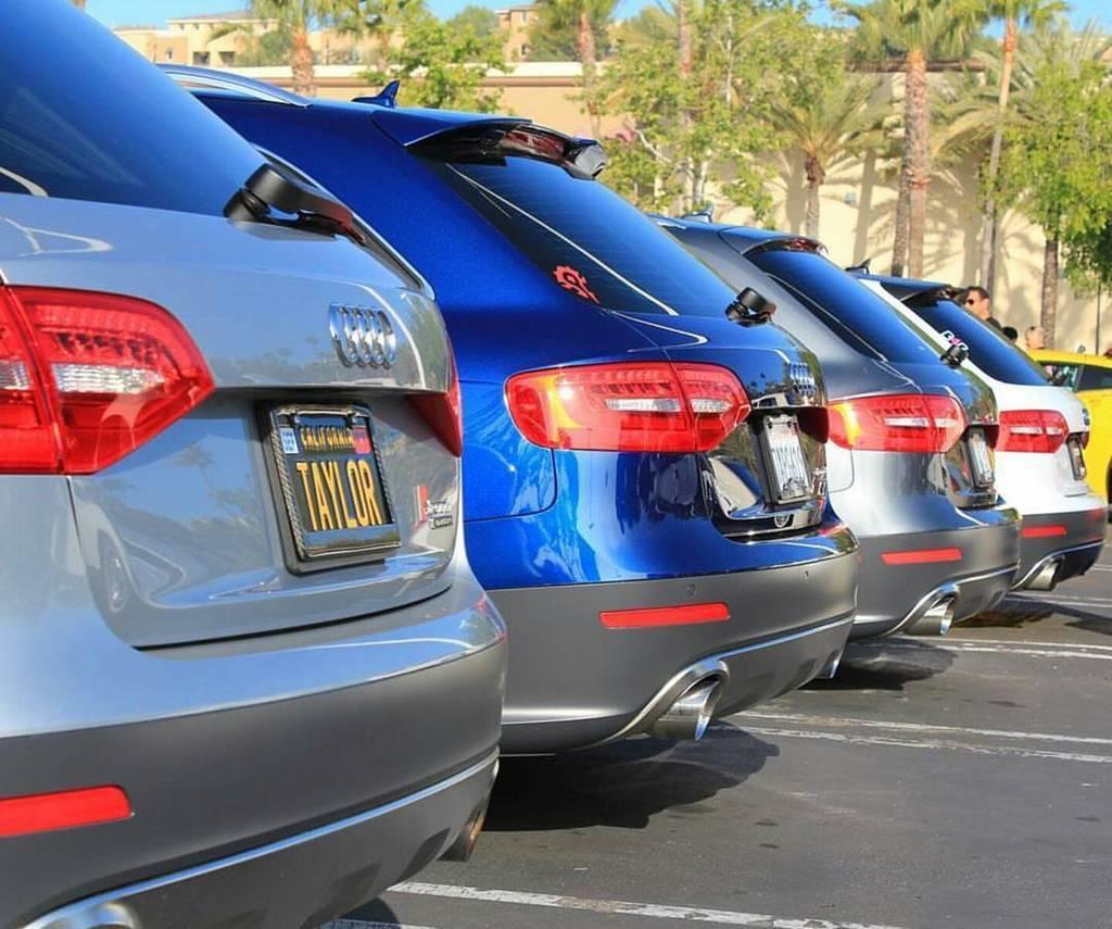 3244601590AUDIA4ALLROAD.jpg