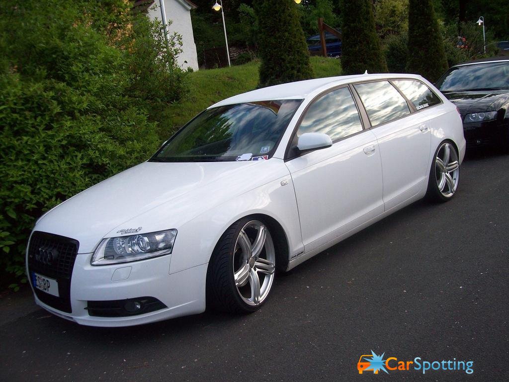 3249252245552010audia6avant.jpg