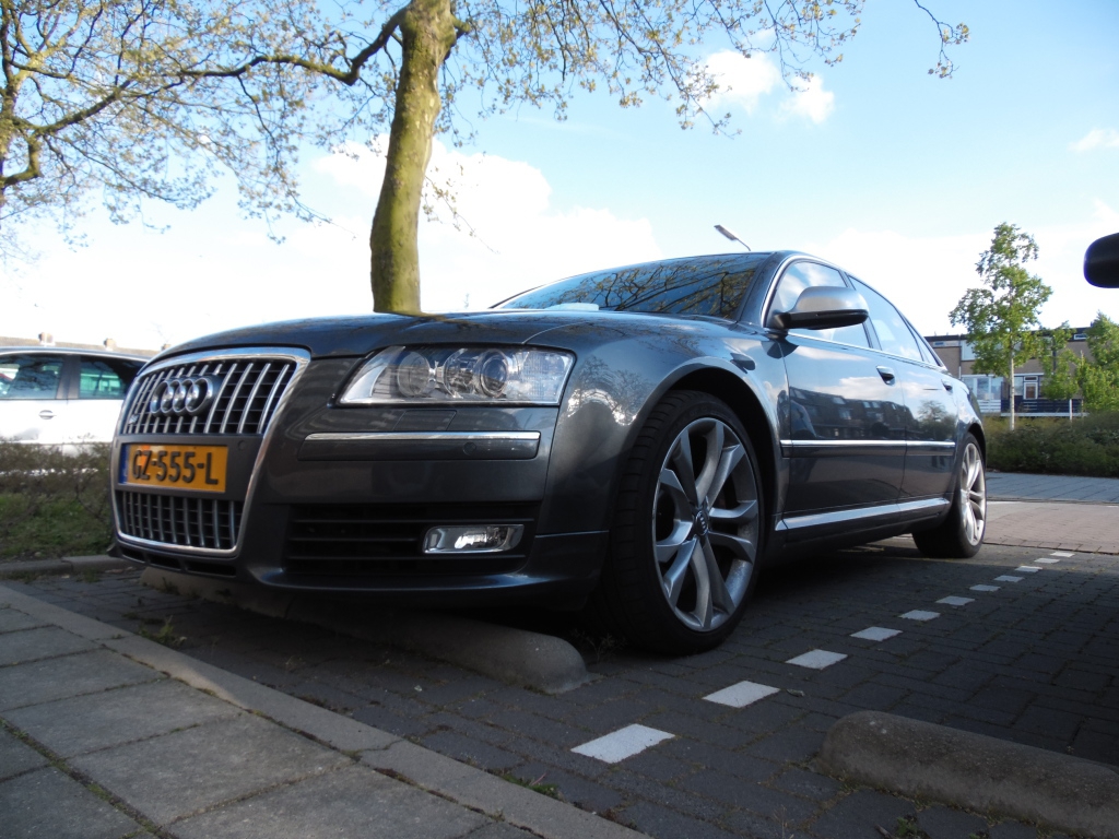 3257161837S8D3.jpg