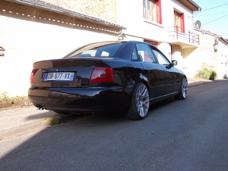 326111AudiA119.jpg