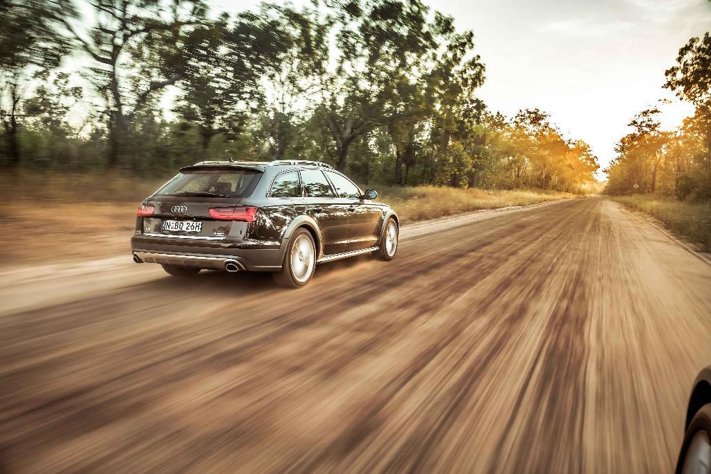 326126742AUDIA6C7ALLROAD.jpg