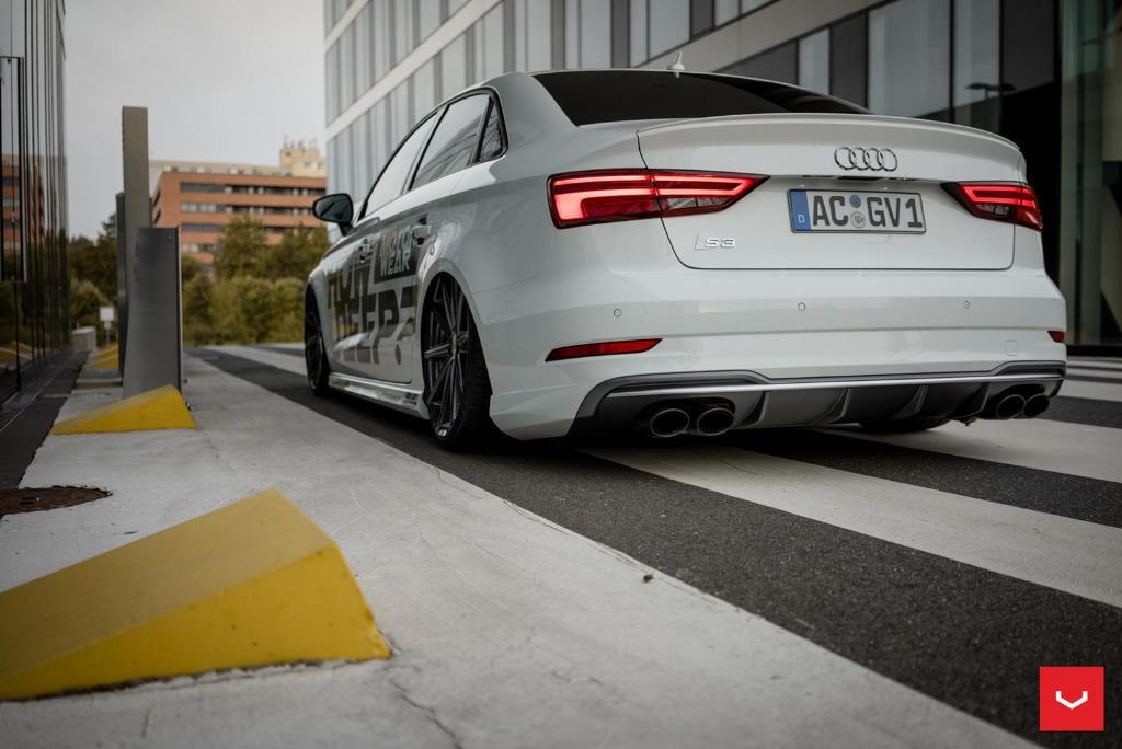 328755AUDIWHEELS1006O1S38V.jpg