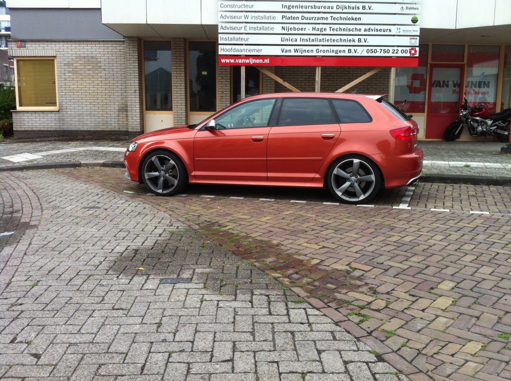 329222904RS3.jpg