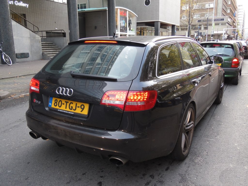 329813RS61394.jpg