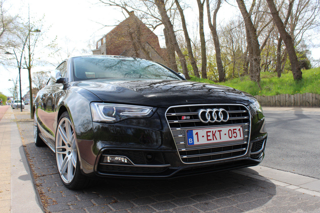 330964761S5.jpg