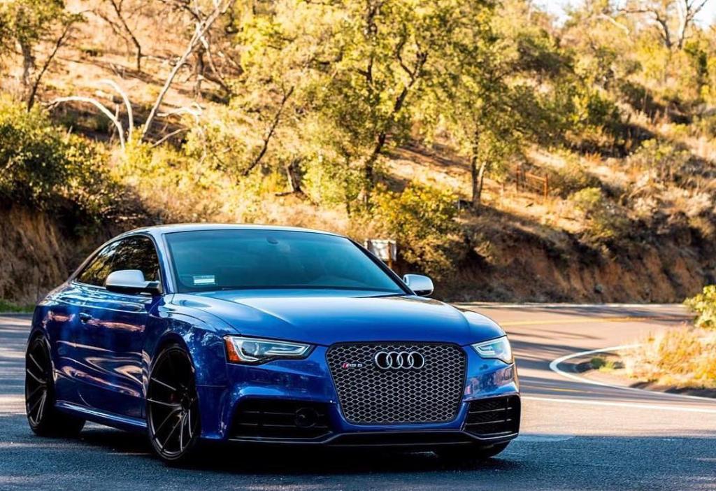 331327AUDIRS53135.jpg
