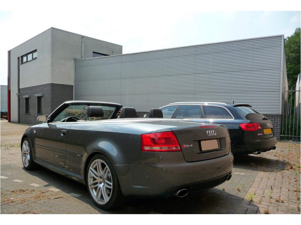 332118AUDIRS4468.jpg