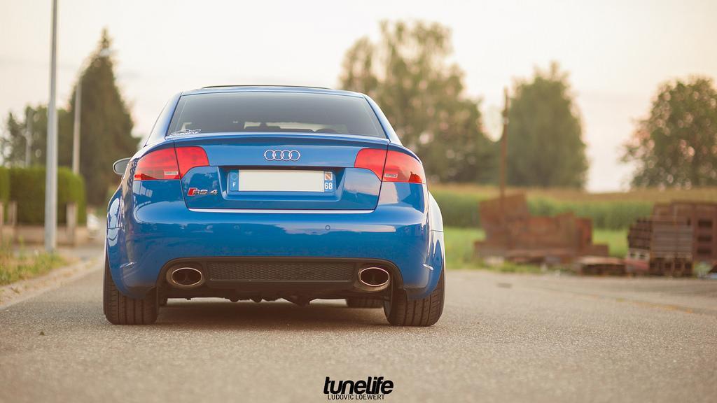 332648AUDIRS41411.jpg