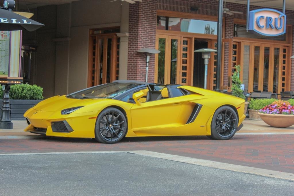 3342231101LAMBORGHINIAVENTADOR.jpg