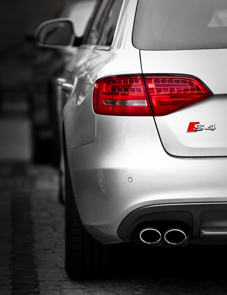 335091012S4ESQUIROU.jpg