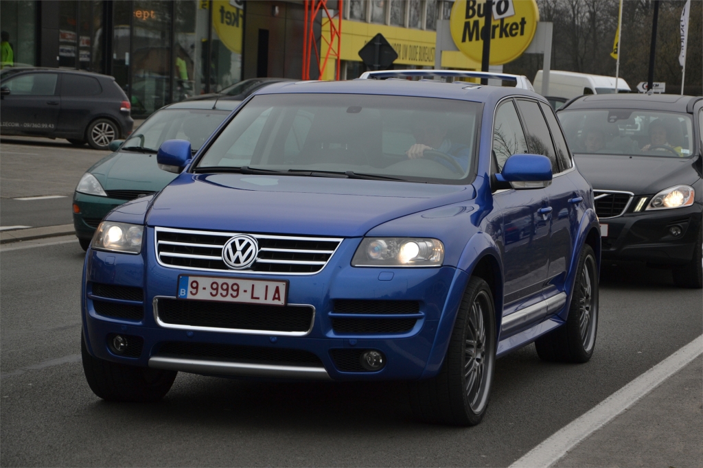 335163W12TOUAREG352.jpg