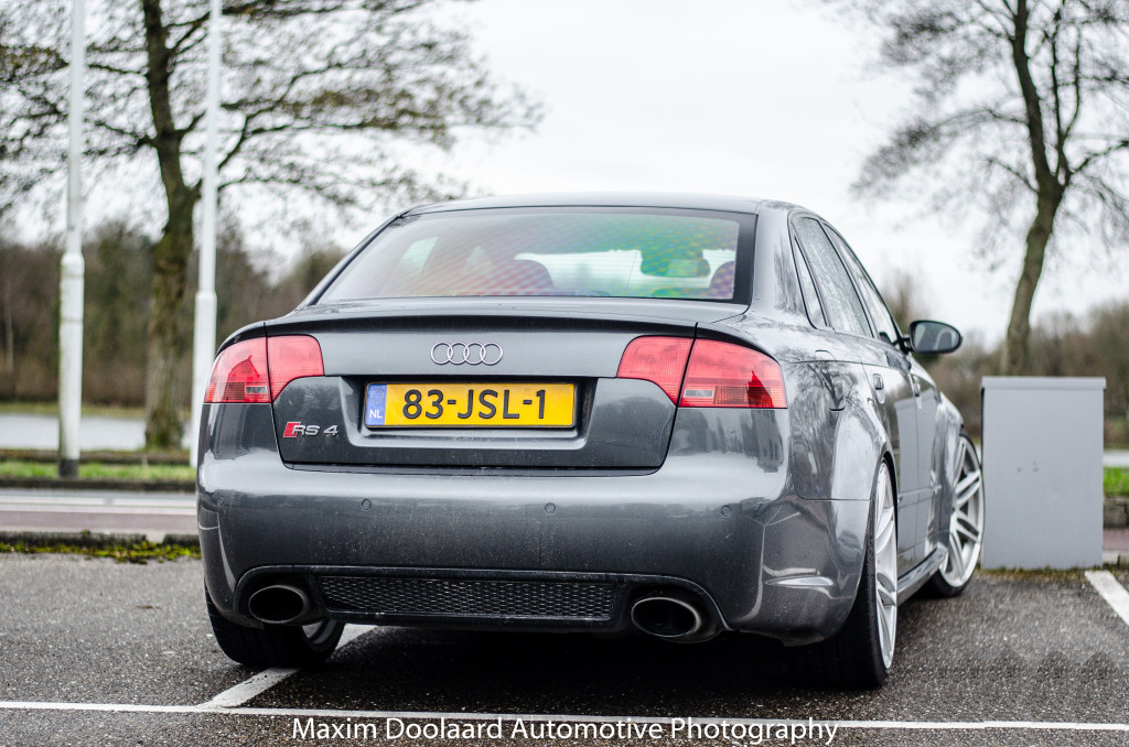 335224AUDIRS42460.jpg