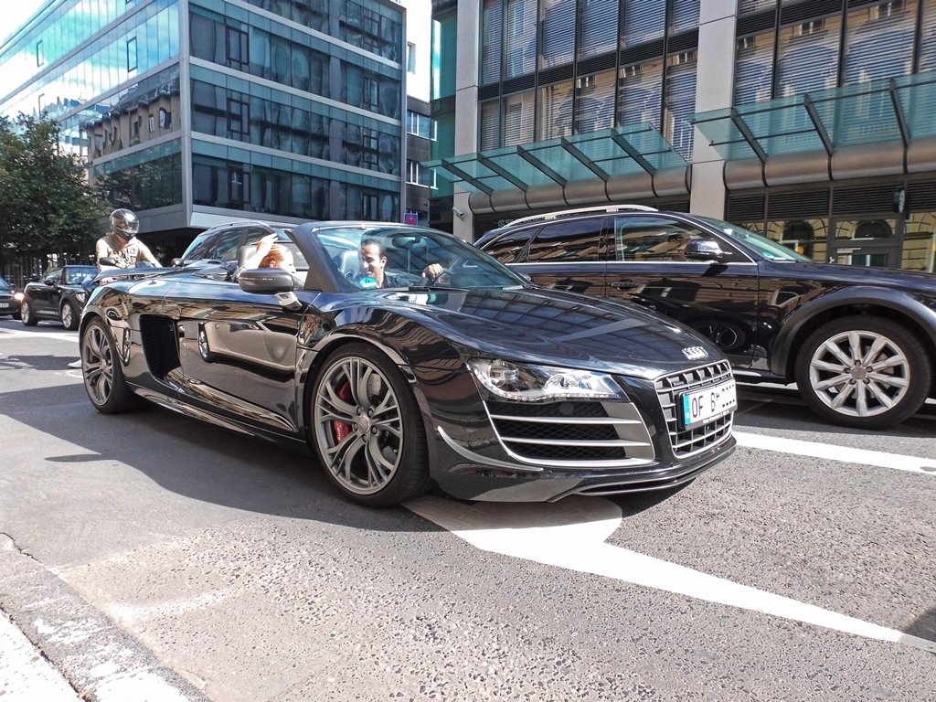 335983R8GT1082.jpg