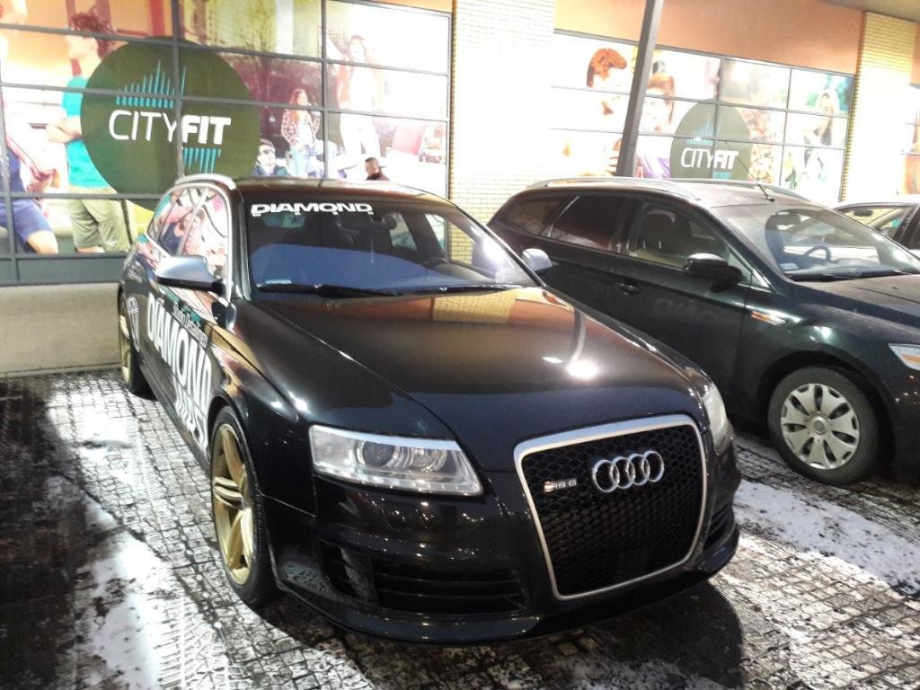 336139RS62446.jpg