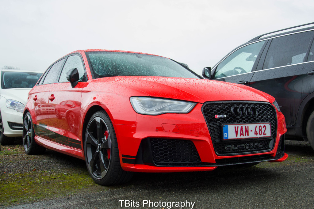 337045RS38V0702.jpg