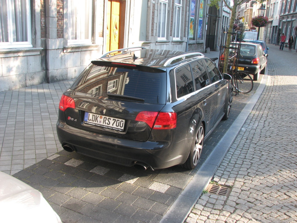 338063AUDIRS41023.jpg