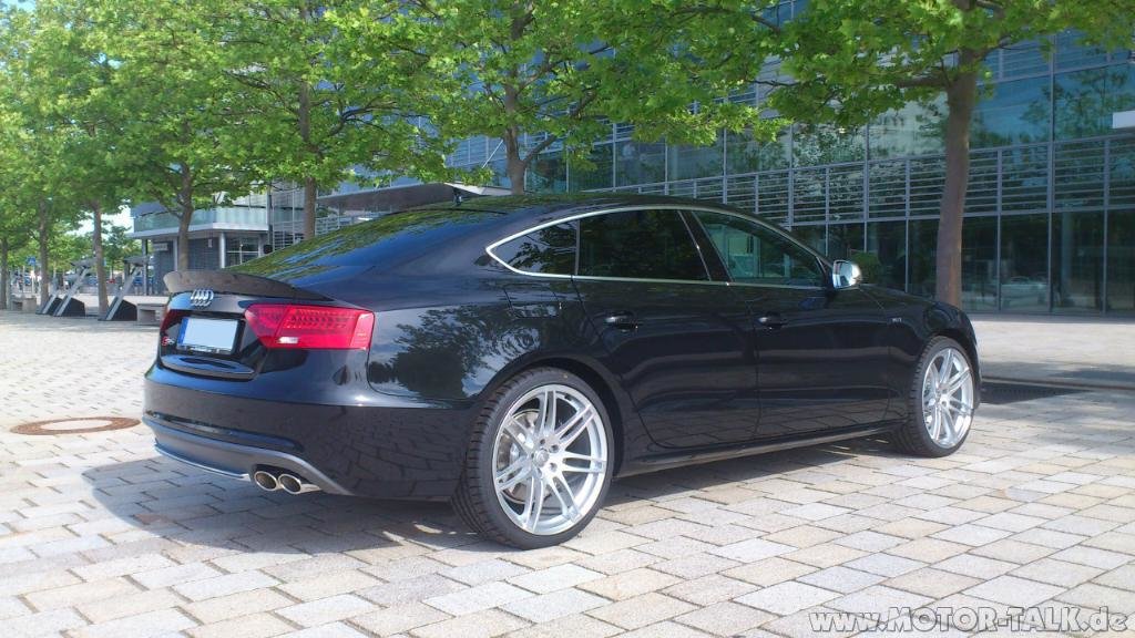 338620594S5SPORTBACK.jpg