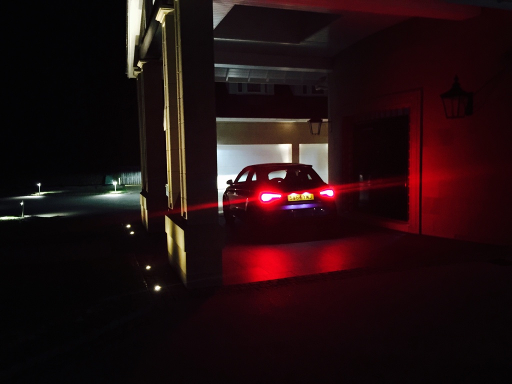 33ce7d5e374d67ebe31a35c25a1e3e5d.jpg