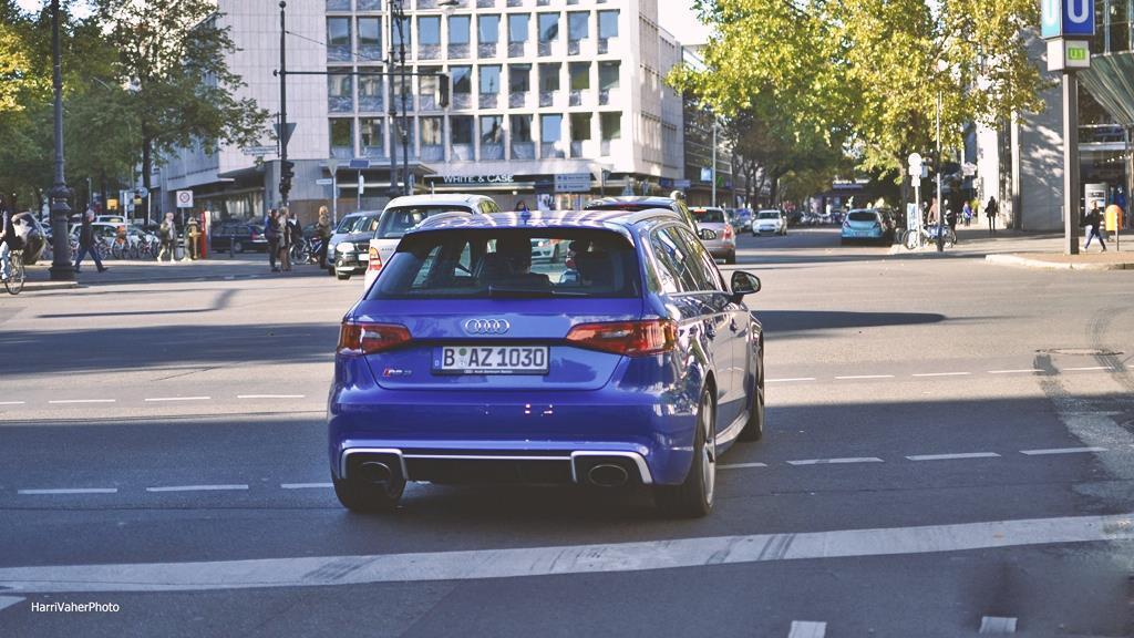 341373RS38V0567.jpg