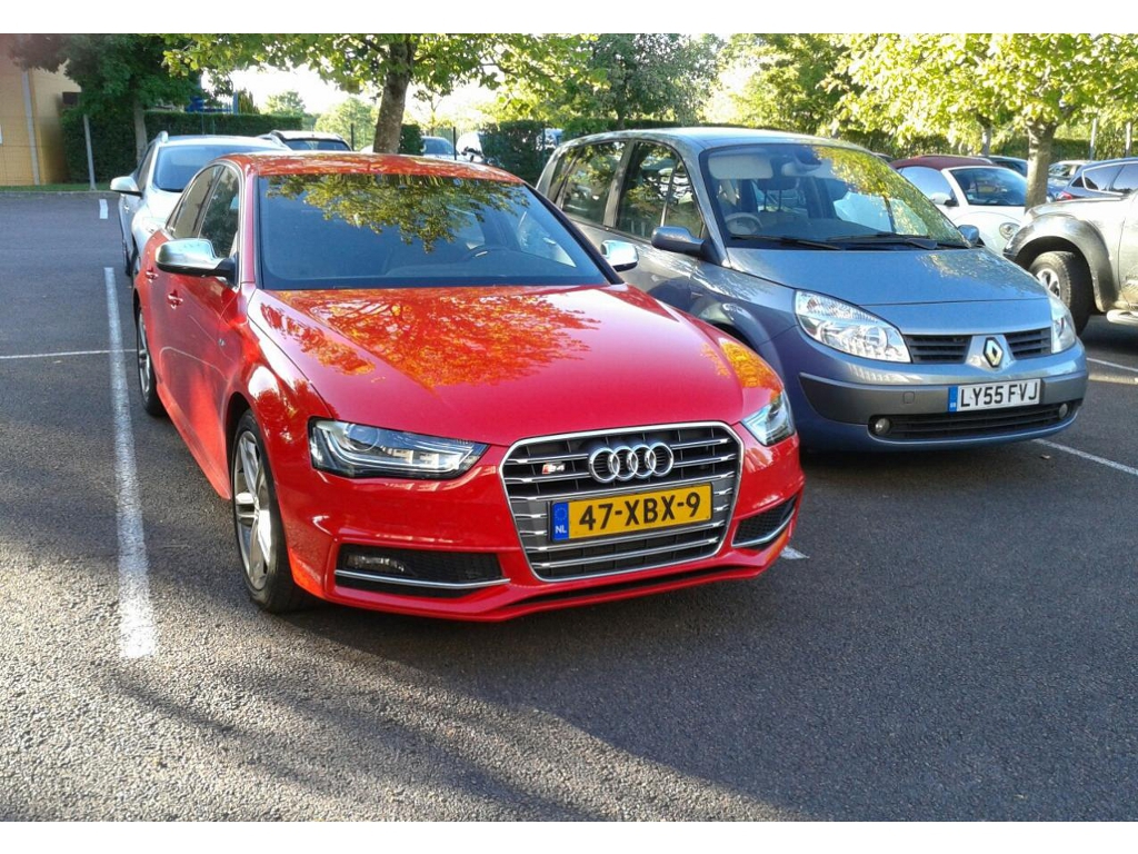 341562394S4ESQUIROU.jpg
