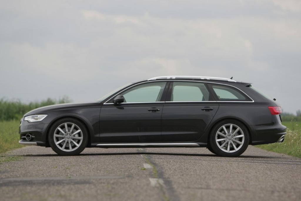 342546491AUDIA6C7ALLROAD.jpg
