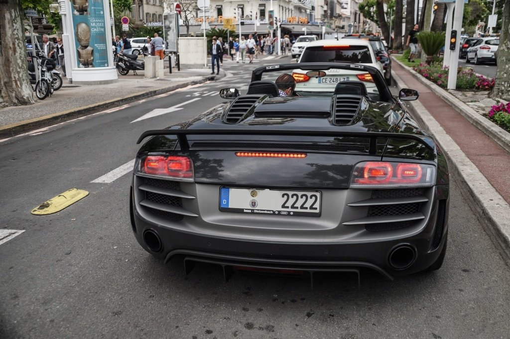 343676R8GT1477.jpg