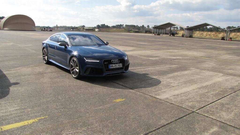 343902AUDIBA118110.jpg