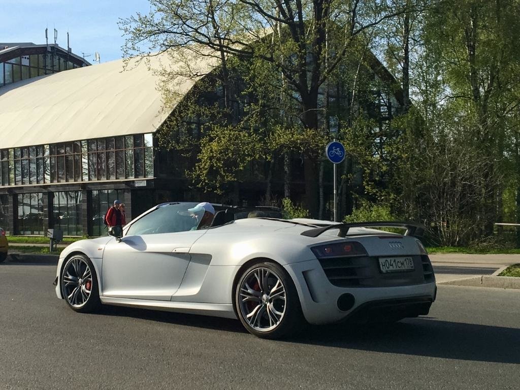343934R8GT1728.jpg