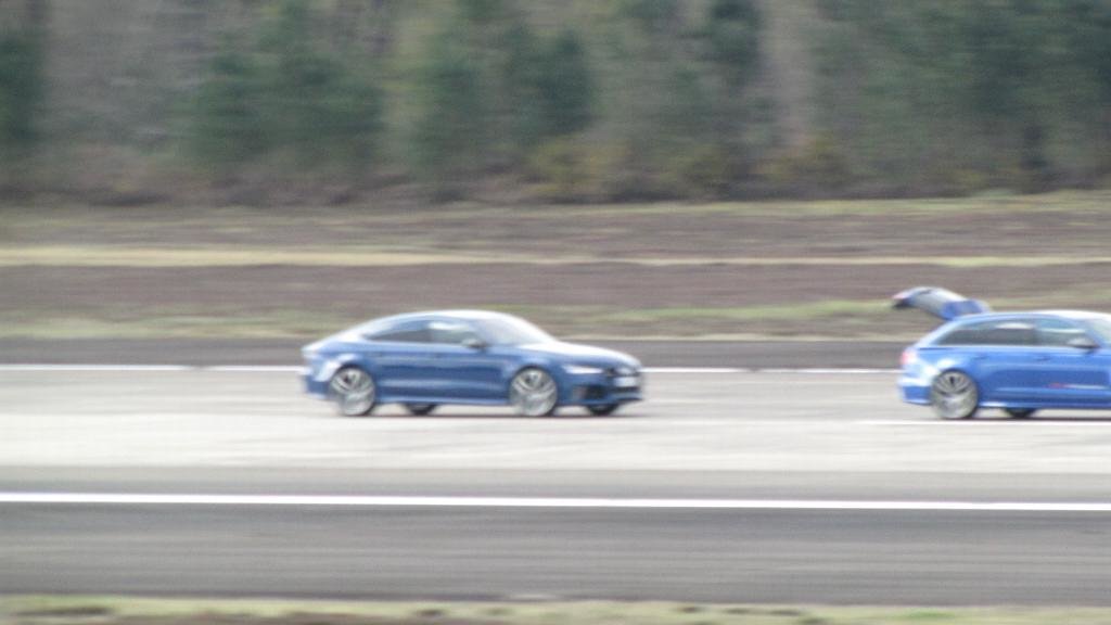 344226AUDIBA118132.jpg