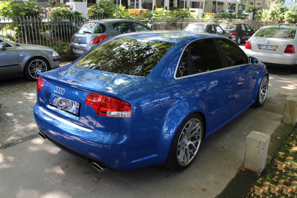 344656AUDIRS4984.jpg