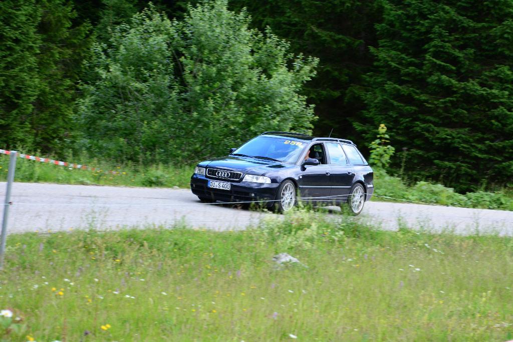 3458351293QUATTROLEGENDE2017.jpg