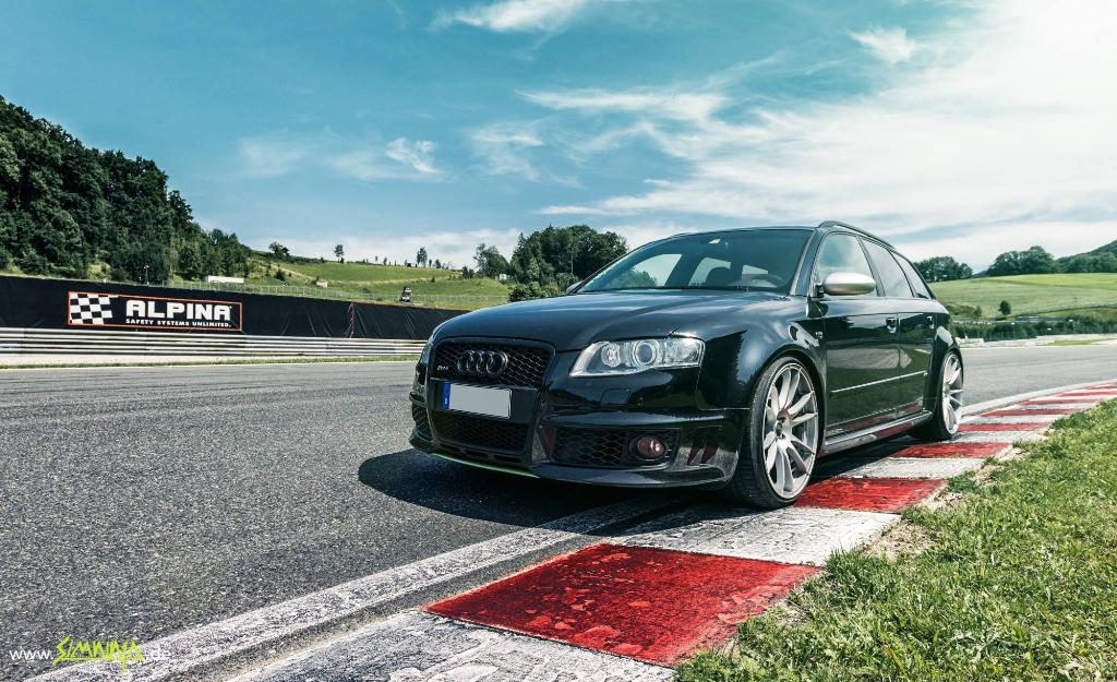 348151AUDIRS41401.jpg