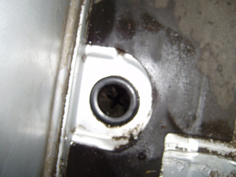 348240PB100040.jpg