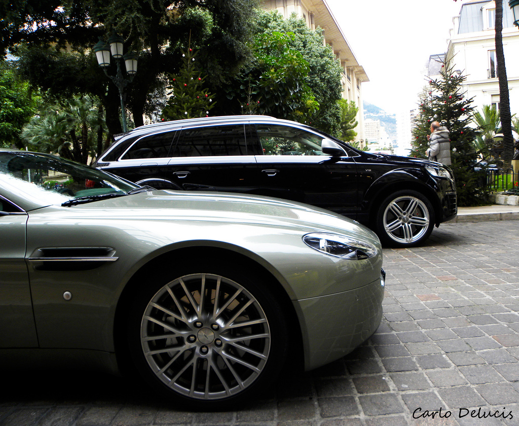 348549055Q7V12ESQUIROU.jpg