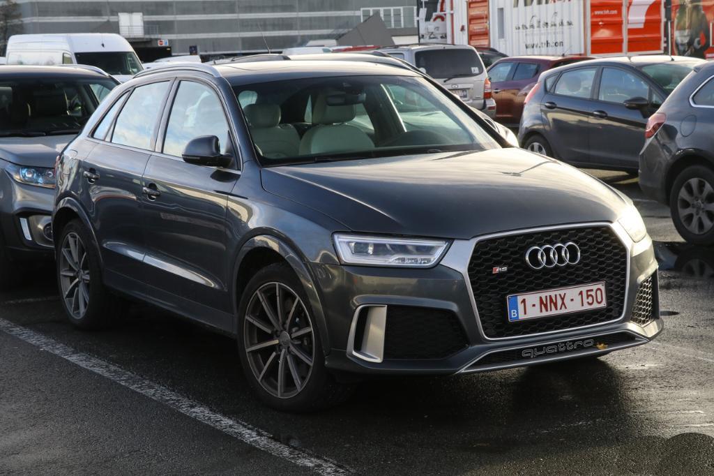350023RSQ31962.jpg