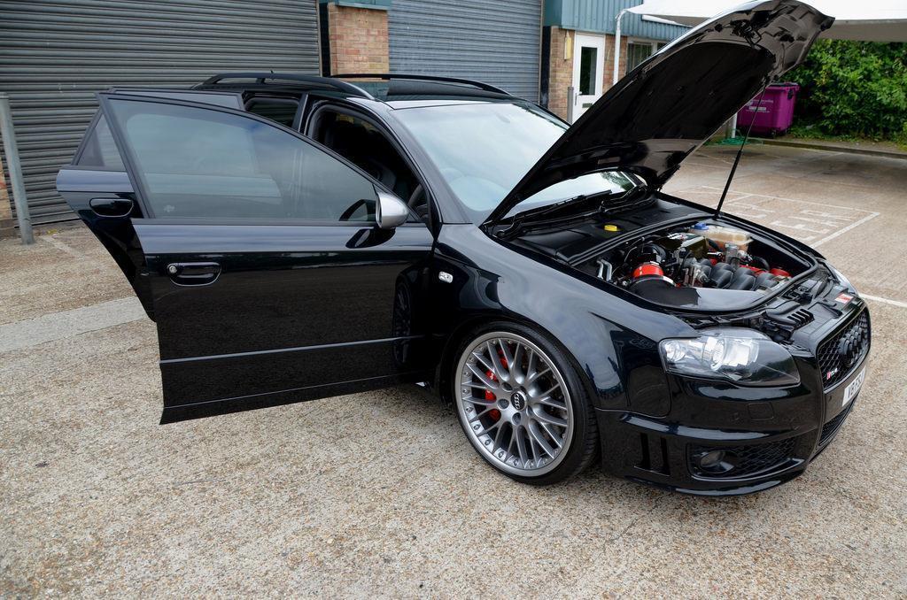 351315AUDIRS42678.jpg