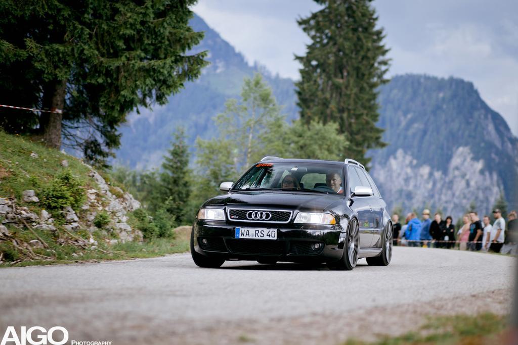 352465AUDIRS4B50052.jpg